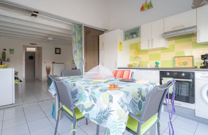 Appartement avec vue imprenable sur la mer golf et plage accessible à pied