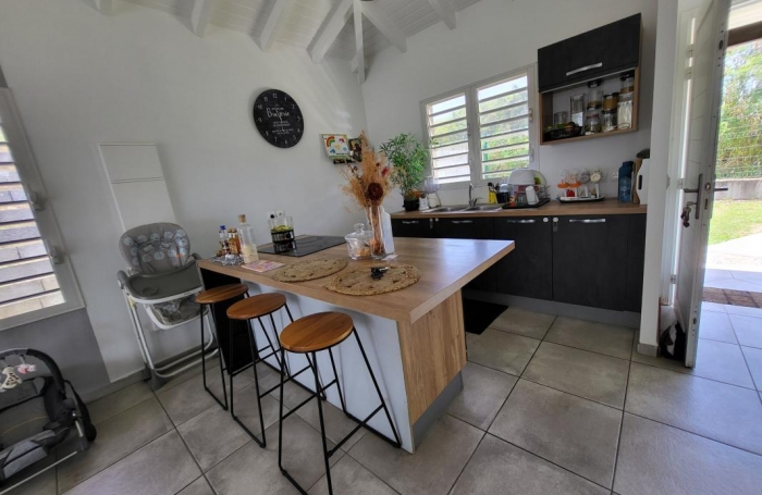 Vente Maison 80m&sup2; 4 pi&#232;ces Petit-Canal