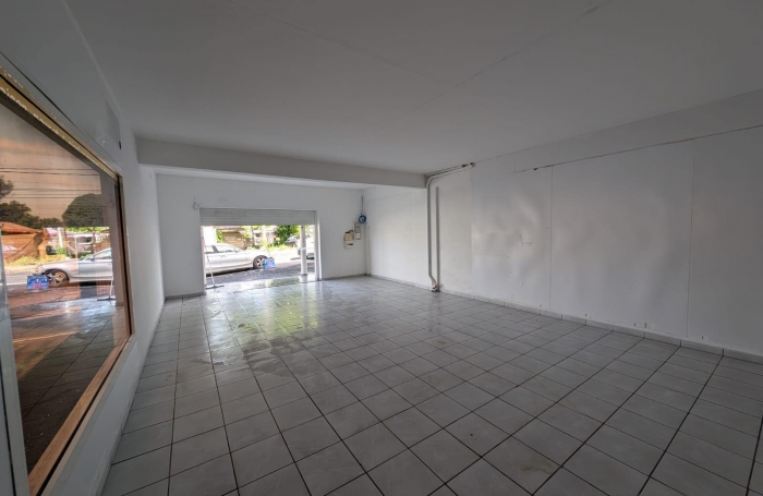 LOCAL COMMERCIAL DE 75M2 EN CENTRE VILLE