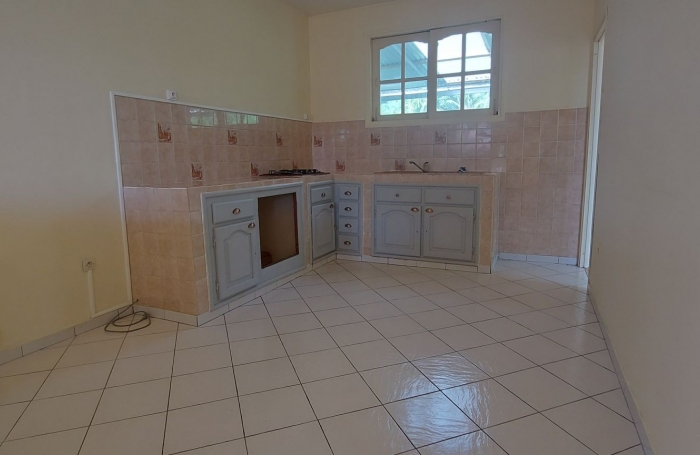 Vente Maison 151m&sup2; 6 pi&#232;ces Gourbeyre