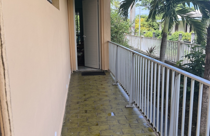 Appartement en location 800 € par mois avec terrasse à Morne-À-L'Eau