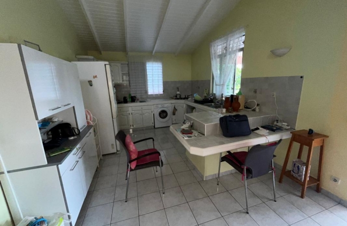 Vente Maison 178m&sup2; 6 pi&#232;ces Gosier