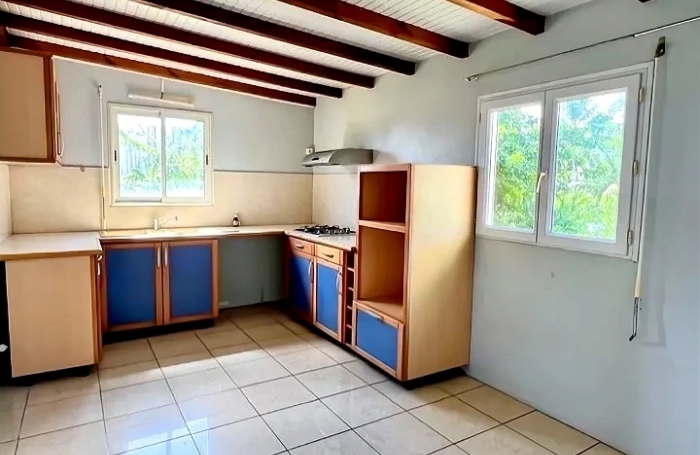 Vente Maison 150m&sup2; 7 pi&#232;ces Capesterre Belle Eau