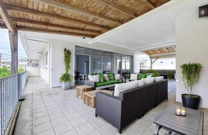 Vente Immeuble 374m&sup2; 13 pi&#232;ces Capesterre Belle Eau