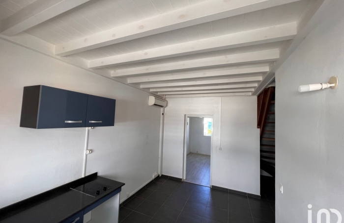 Vente Immeuble 164m&sup2; 8 pi&#232;ces Le Moule