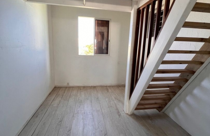 Vente Immeuble 164m&sup2; 8 pi&#232;ces Le Moule