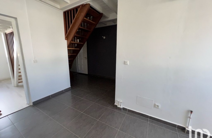 Vente Immeuble 164m&sup2; 8 pi&#232;ces Le Moule