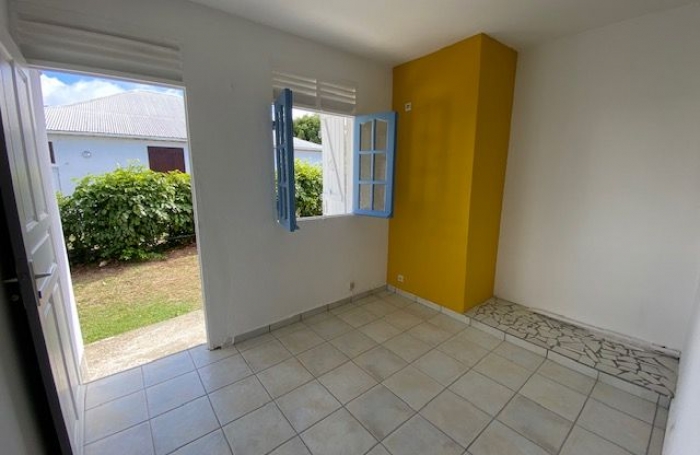 Location Maison 131m&sup2; 4 pi&#232;ces Saint François