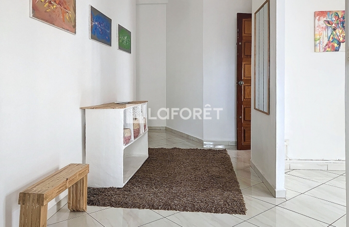 Location Appartement 109.57m² 4 pièces Pointe-à-Pitre