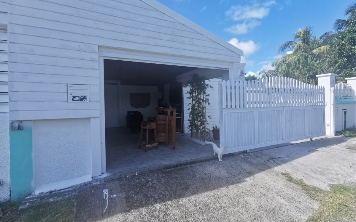 Maison et bungalow en lotissement proches du centre ville