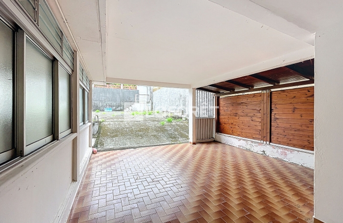 Vente Maison 178m² 10 pièces Petit-Bourg