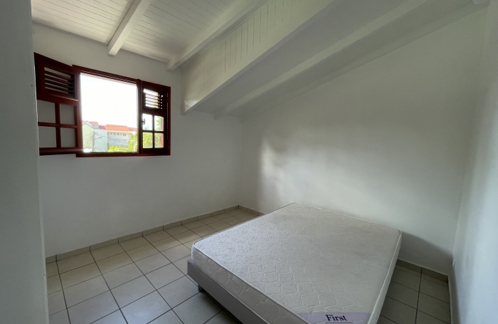 APPARTEMENT T3 MEUBLE PROCHE CHU