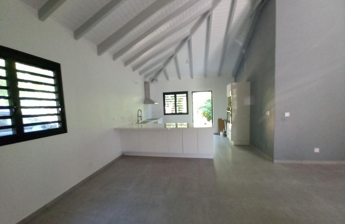 Location Maison 92m&sup2; 4 pi&#232;ces Gosier