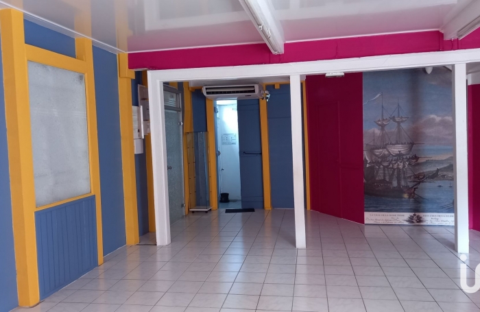 Location Local commercial 45m&sup2; Basse-Terre