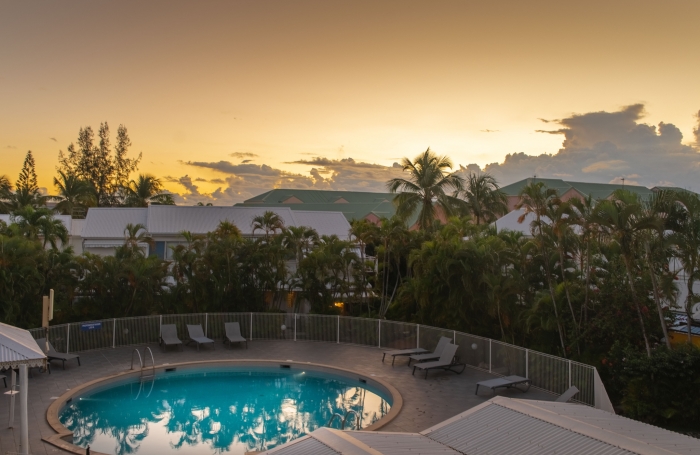 Exclusivité. Superbe Appartement Duplex avec Vue Golf