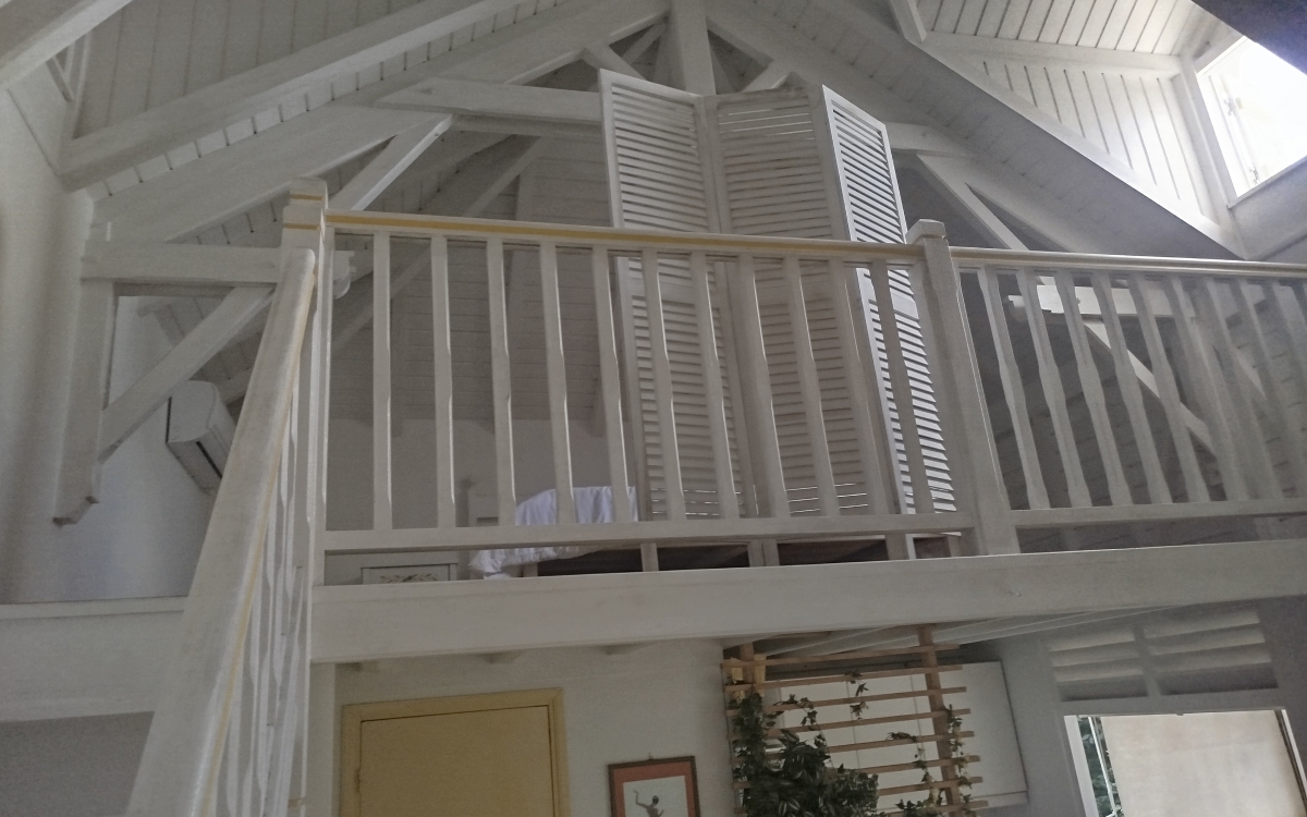 SAINT FRANCOIS   ens immo 222m2shob terrain 1000m2 597000€