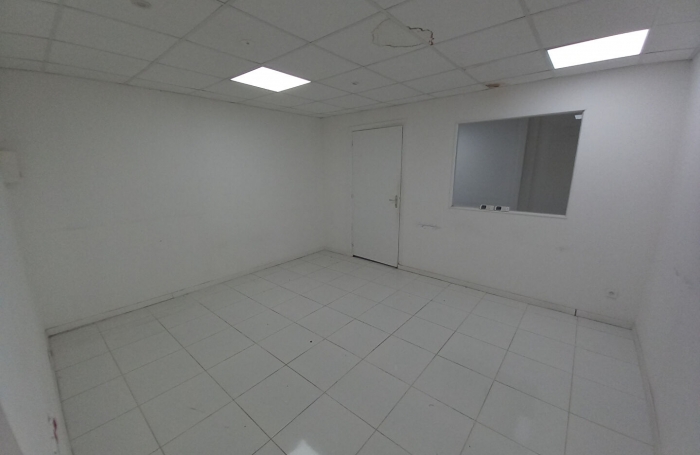 Location Bureaux 160m² Baie Mahault