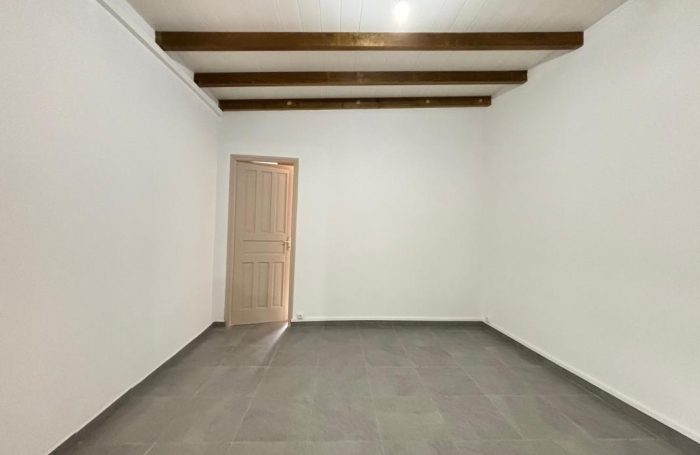 Vente Maison 98m&sup2; 4 pi&#232;ces Gourbeyre