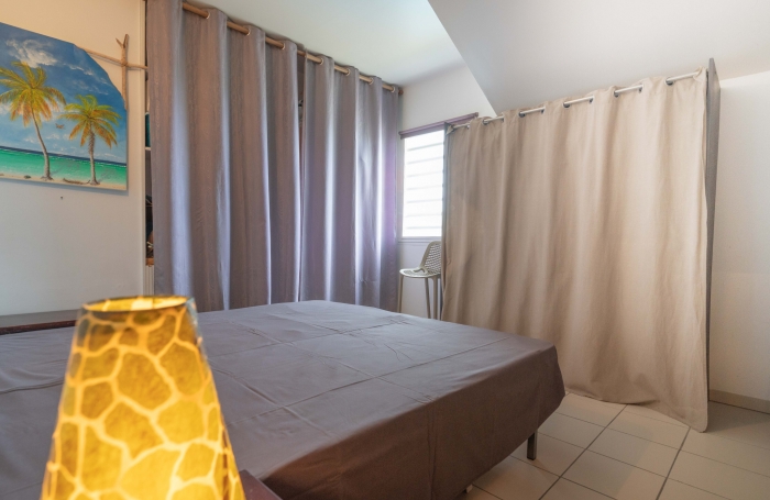 Beau T3 en duplex   Centre Marina, résidence sécurisée avec piscine