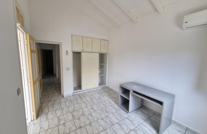 Vente Maison 150m&sup2; 5 pi&#232;ces Gosier