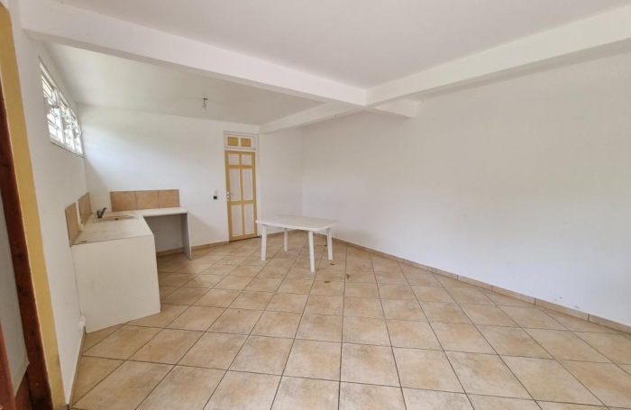 Vente Maison 150m&sup2; 5 pi&#232;ces Gosier