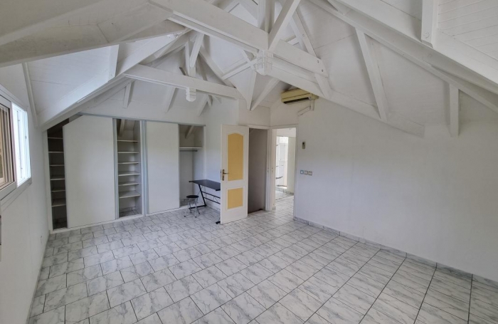 Vente Maison 150m&sup2; 5 pi&#232;ces Gosier