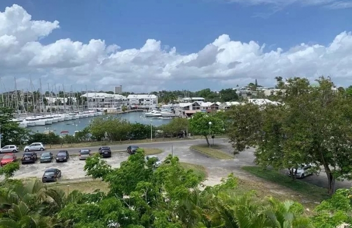 Vente Appartement 40m&sup2; 3 pièces Gosier