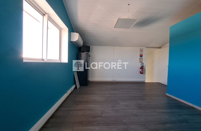 Vente Bureaux 62m² Baie Mahault