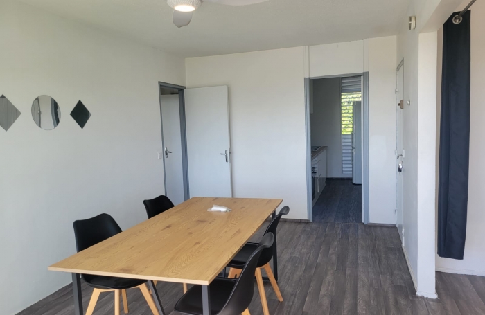 Capesterre-Belle-Eau, Appartement T3 rénové avec terrasse, vue dégagée