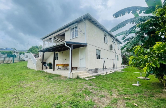 Vente Maison 157.71m&sup2; 5 pi&#232;ces Vieux Habitants