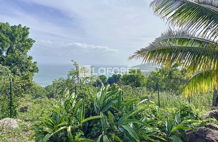 Vente Terrain 2066m² Trois Rivières