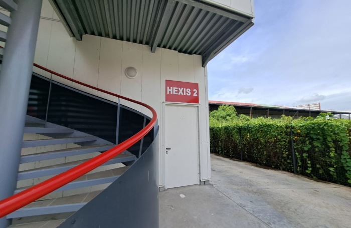 Vente Bureaux 633.92m² Baie Mahault