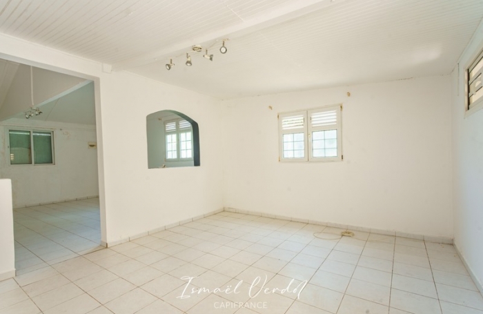Vente Maison 82m&sup2; 3 pi&#232;ces Baie Mahault