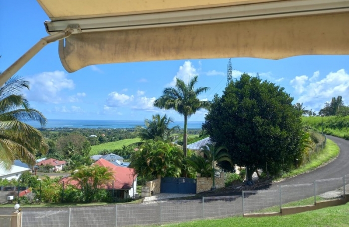 Vente Maison 96m&sup2; 4 pièces Sainte Rose