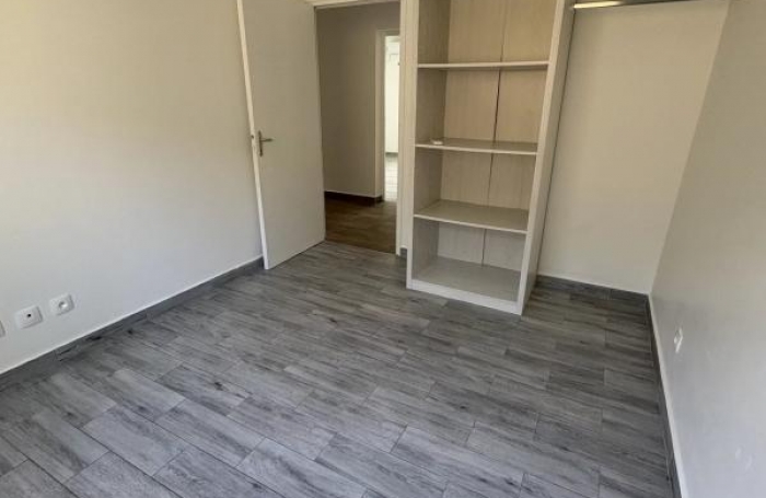 Location Maison 160m&sup2; 5 pièces Petit-Bourg