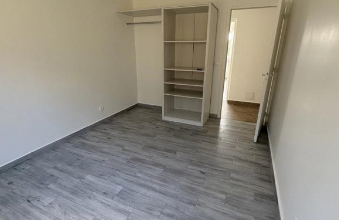 Location Maison 160m&sup2; 5 pièces Petit-Bourg
