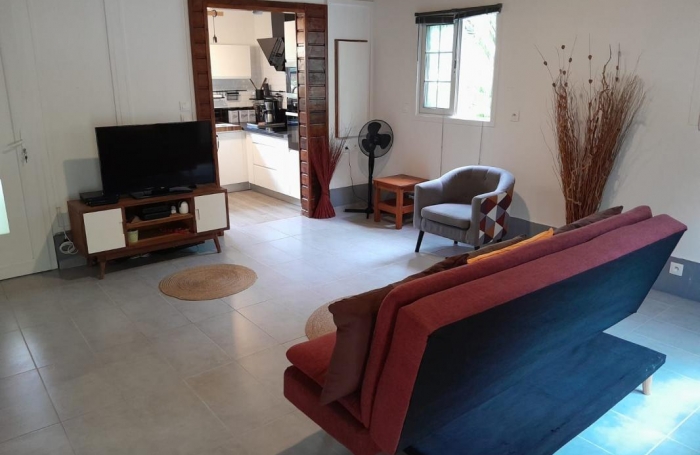 Vente Maison 89.68m&sup2; 5 pièces Sainte Rose