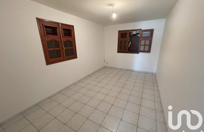 Vente Divers 117m&sup2; 5 pi&#232;ces Petit-Canal