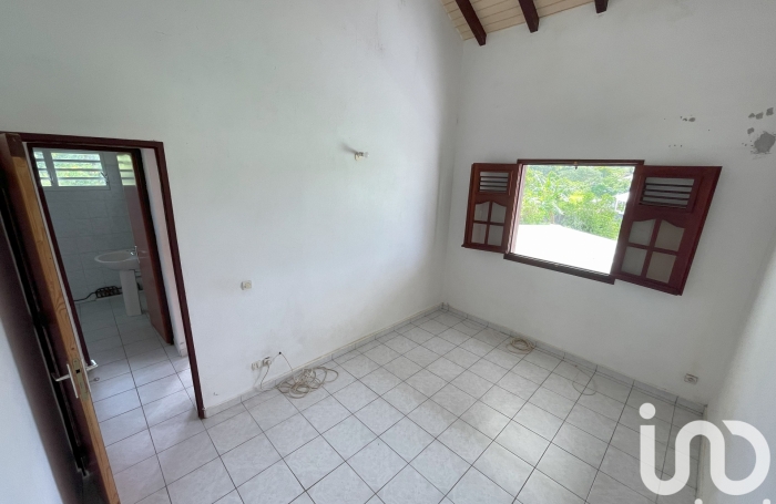 Vente Divers 117m&sup2; 5 pi&#232;ces Petit-Canal