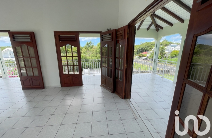 Vente Divers 117m&sup2; 5 pi&#232;ces Petit-Canal