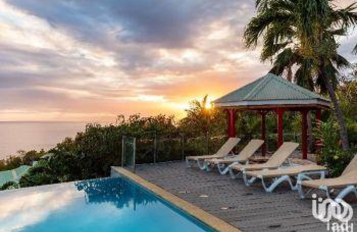 Vente Local commercial 11303m&sup2; Deshaies