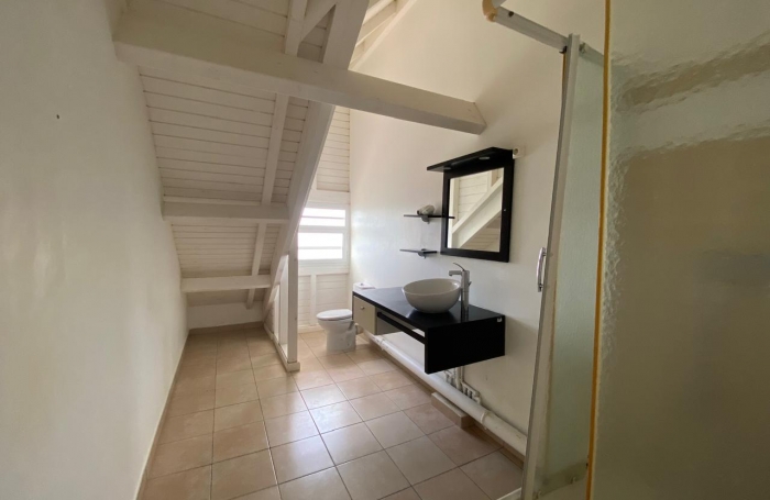 Appartement  Duplex  - 3 Pièces 74 m2- Petit-Bourg (97170)