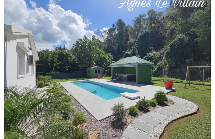 Vente Maison 184m&sup2; 4 pi&#232;ces Pointe-Noire