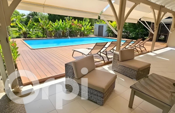 Vente Immeuble 132m&sup2; 6 pi&#232;ces Saint François