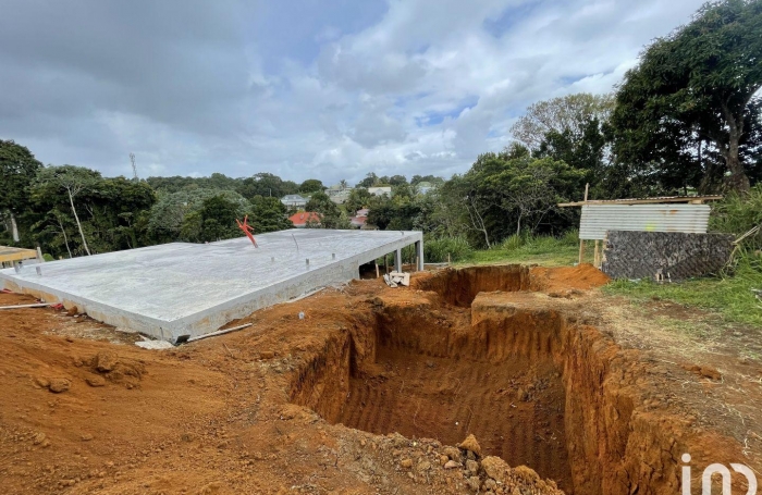 Vente Maison 95m&sup2; 4 pi&#232;ces Petit-Bourg