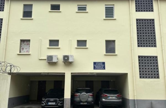 Vente Appartement 48.78m&sup2; 2 pièces Basse-Terre