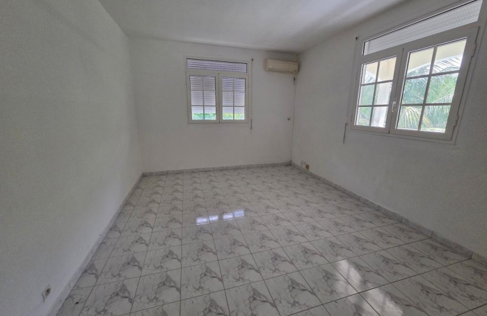 Vente Maison 281m&sup2; 10 pi&#232;ces Gosier