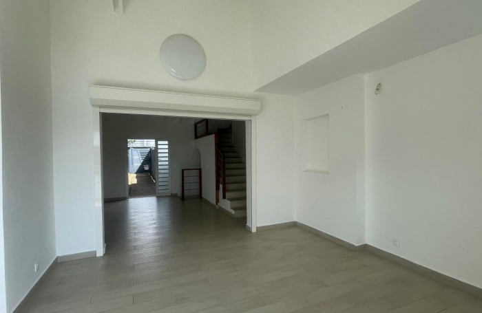 Location Maison 159m&sup2; 6 pièces Petit-Bourg