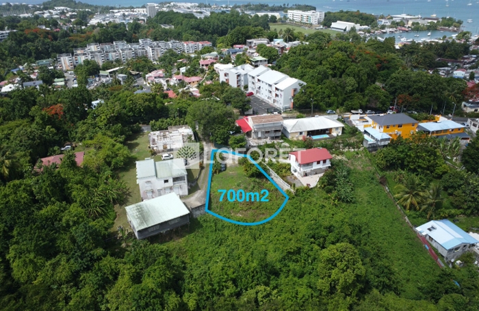 Vente Terrain 700m² Les Abymes