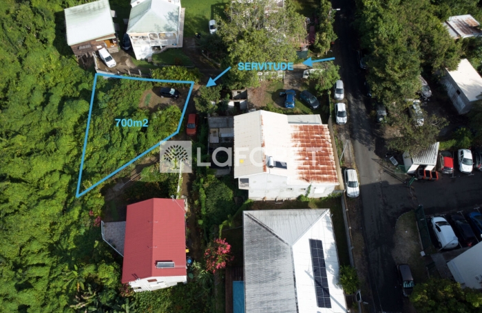 Vente Terrain 700m&sup2; Les Abymes